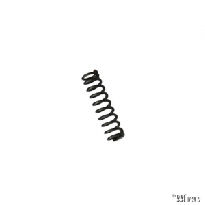 Spring under distributor shaft